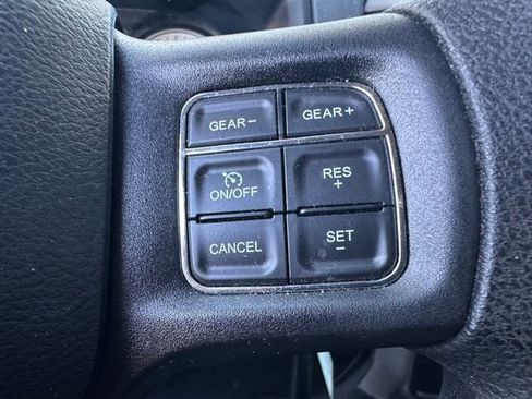 Used 2016 RAM 1500 Express image 18