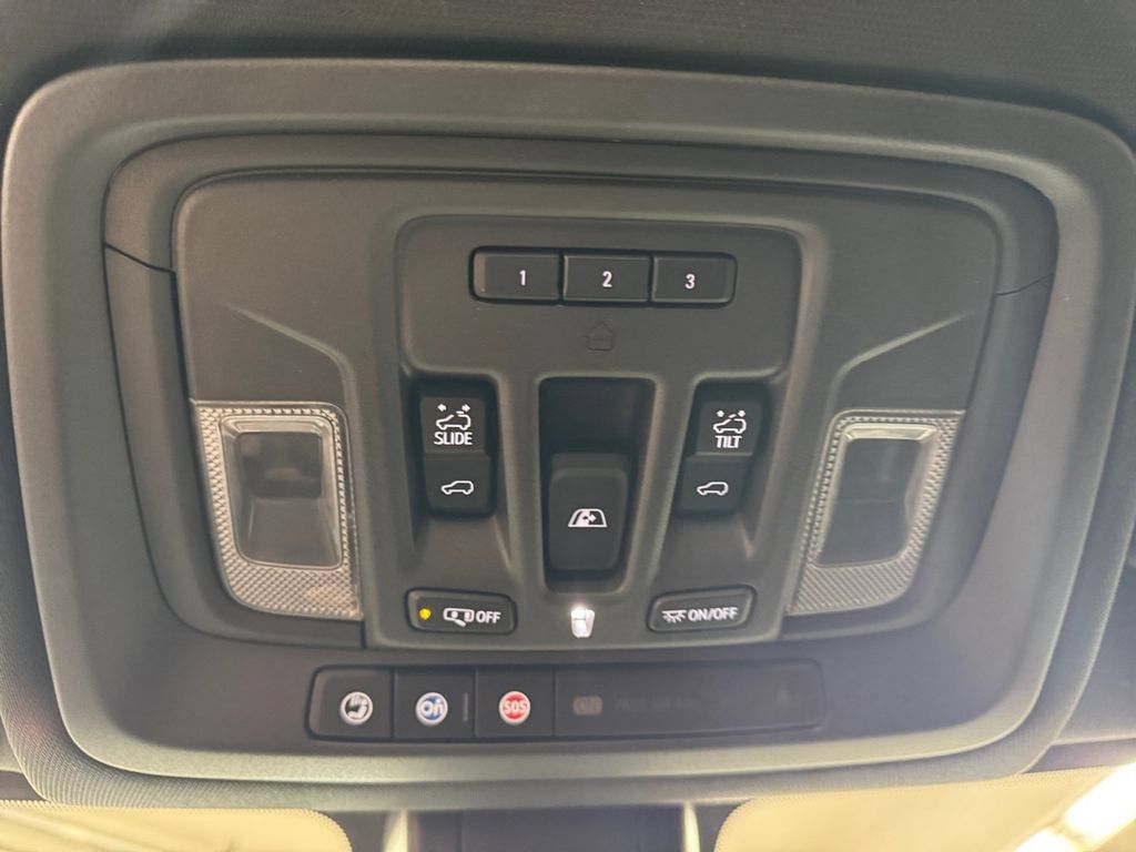 Used 2020 Chevrolet Silverado 2500 High Country w/ Technology Package AWD/4WD image 22