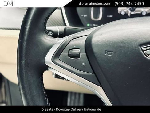 Used 2015 Tesla Model S 70D AWD/4WD image 29