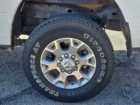 Used 2024 RAM 2500 Laramie image 5