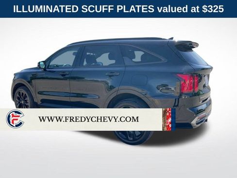 Used 2023 Kia Sorento SX AWD/4WD image 3