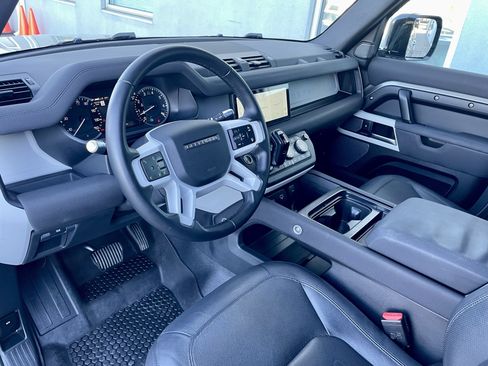 Used 2022 Land Rover Defender 110 S AWD/4WD image 13