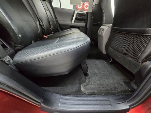 Used 2010 Toyota 4Runner SR5 RWD image 17