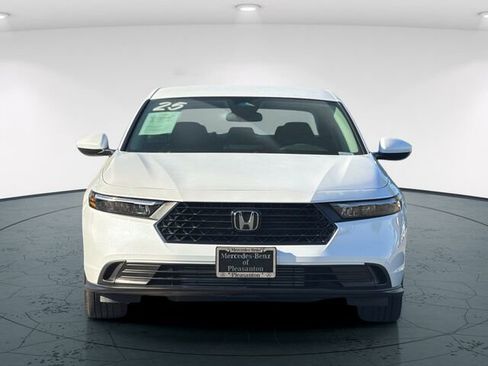 Used 2025 Honda Accord LX image 10