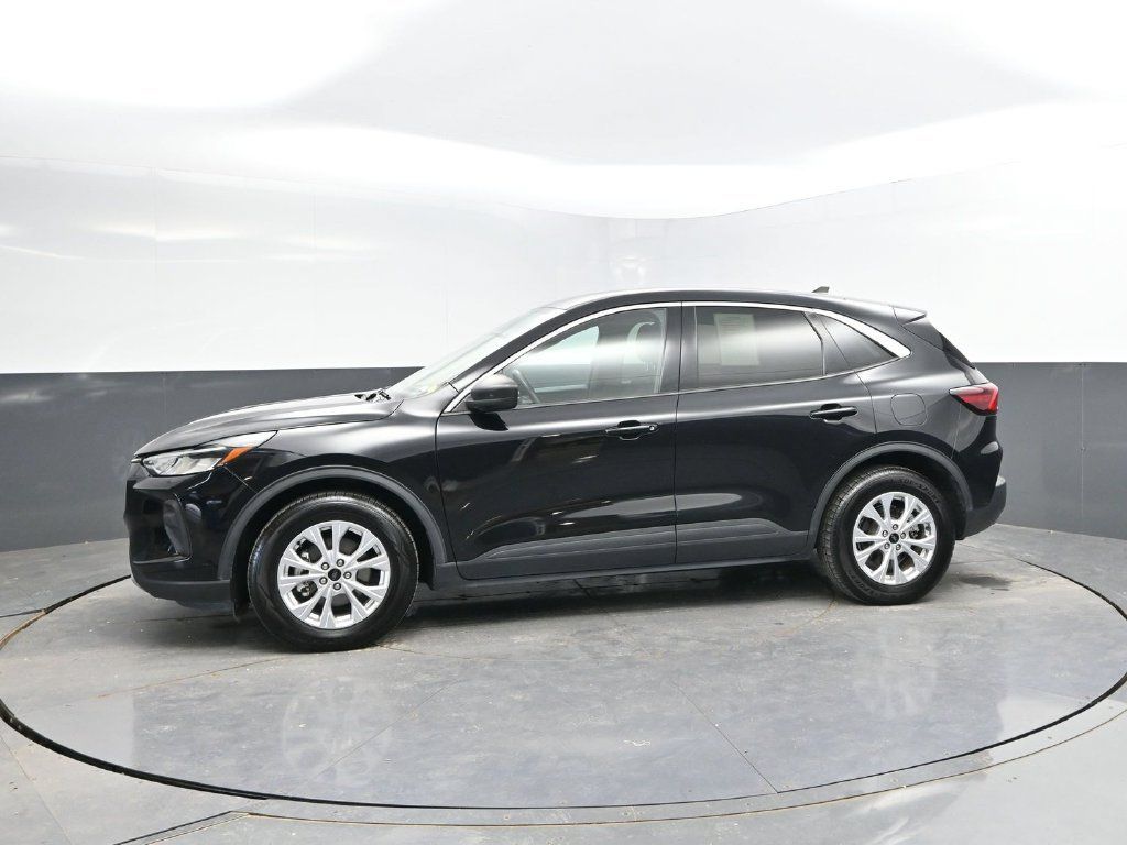 Used 2024 Ford Escape Active FWD image 4