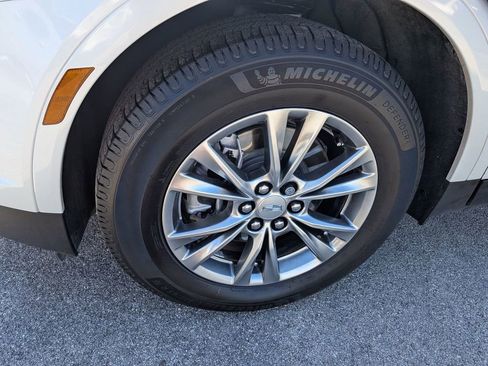 Certified 2022 Cadillac XT5 Premium Luxury image 10