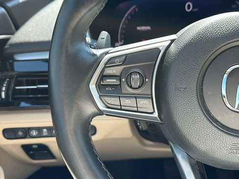 Used 2023 Acura MDX SH-AWD w/ Technology Package image 15