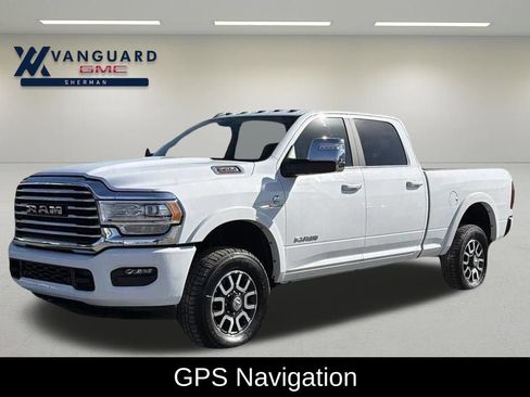 Used 2024 RAM 3500 Limited AWD/4WD image 3