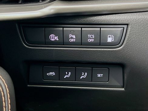 Used 2025 MAZDA CX-70 Plug-In Hybrid w/ Premium Pkg image 14