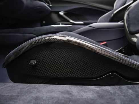 Used 2025 Ferrari 296 GTS RWD image 43