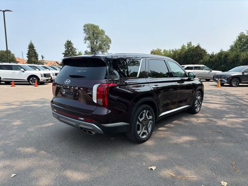 Used 2024 Hyundai Palisade SEL AWD/4WD image 2