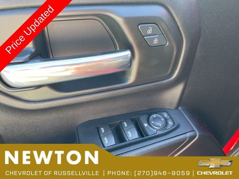 Used 2024 Chevrolet Silverado 1500 Custom w/ Turbomax Blackout Package AWD/4WD image 6