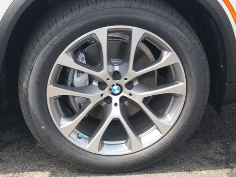 New 2026 BMW X5 xDrive40i image 11