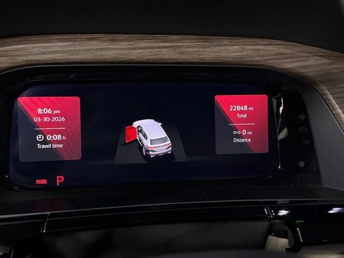 Used 2024 Volkswagen Atlas SEL Premium R-Line image 17