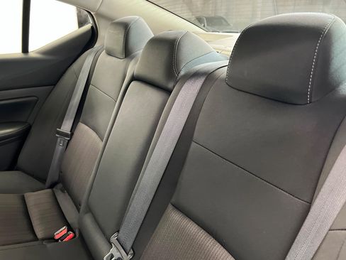 Used 2024 Nissan Altima 2.5 SV image 21