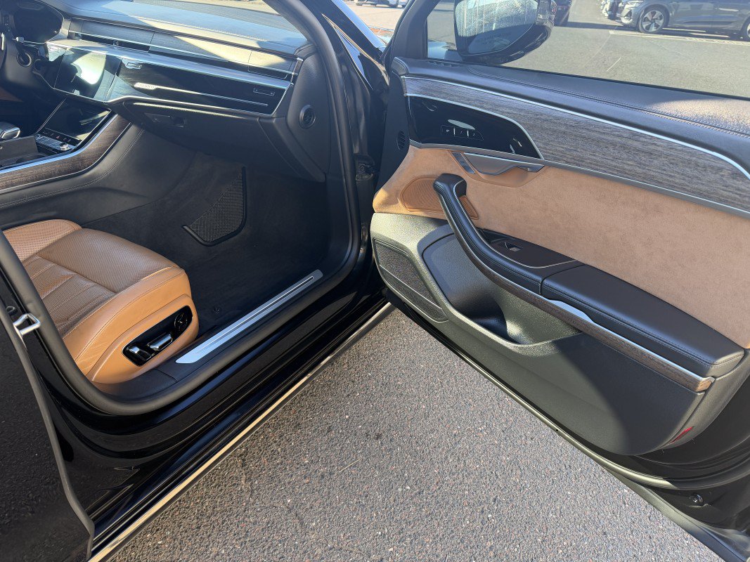 Used 2021 Audi A8 L 4.0T w/ Luxury Package AWD/4WD image 22