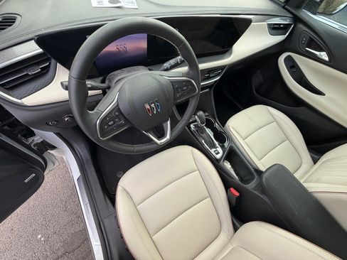 Used 2024 Buick Encore GX Avenir w/ Avenir Technology Package FWD image 6