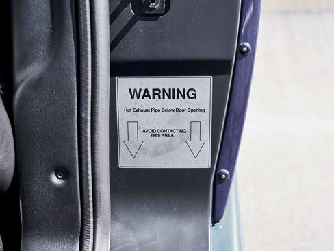 Used 1996 Dodge Viper GTS image 46