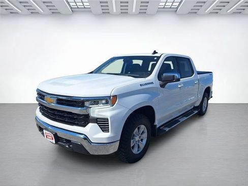 Used 2023 Chevrolet Silverado 1500 LT w/ Protection Package AWD/4WD image 8