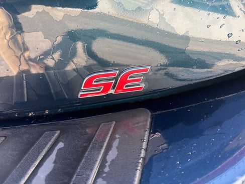 Used 2019 Toyota Corolla SE image 9