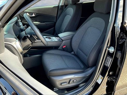 Used 2023 Hyundai Kona SE image 22