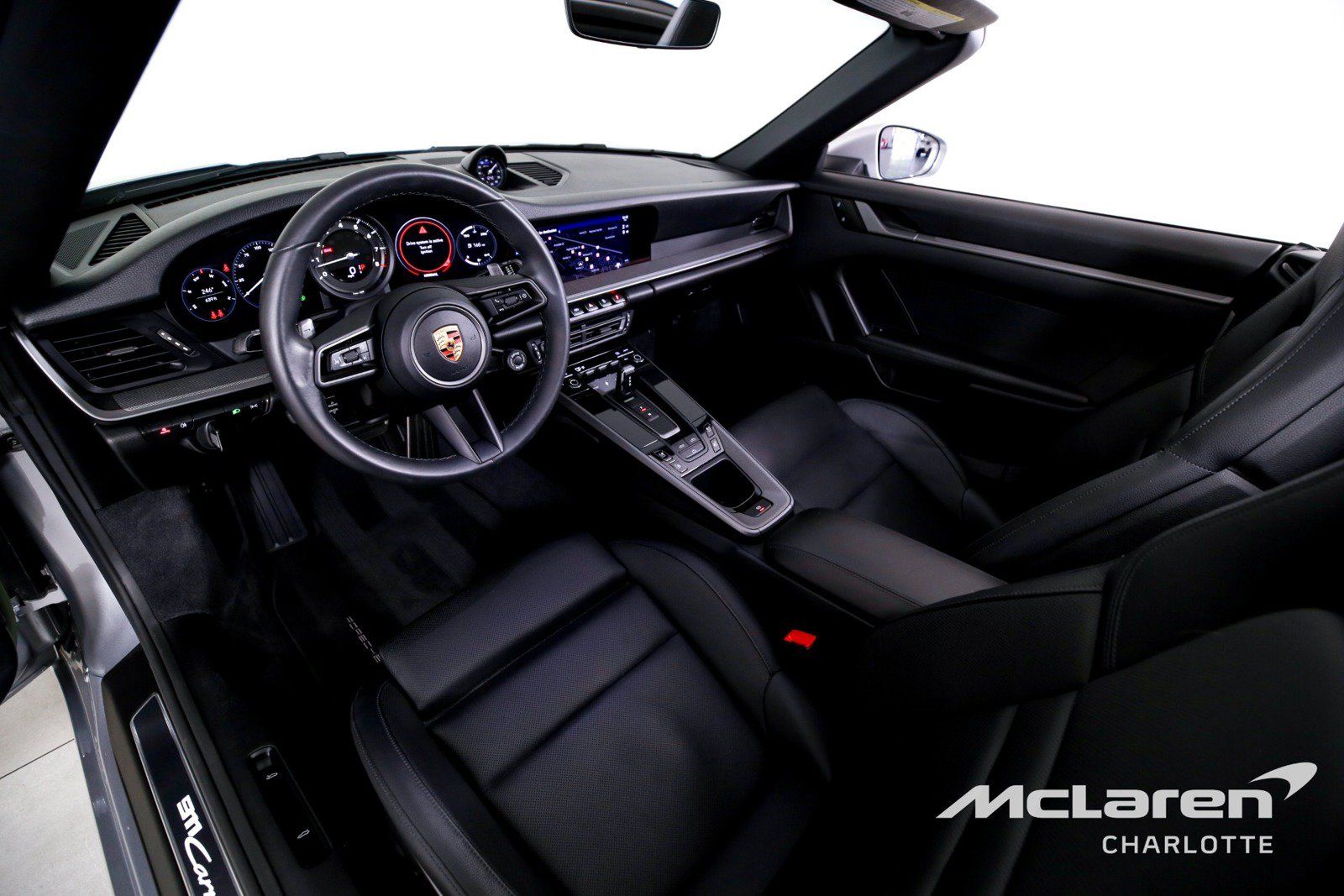 Used 2023 Porsche 911 Carrera RWD image 13