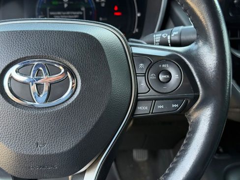 Used 2023 Toyota Corolla XSE w/ Carpet Mat Package (TMS) FWD image 16