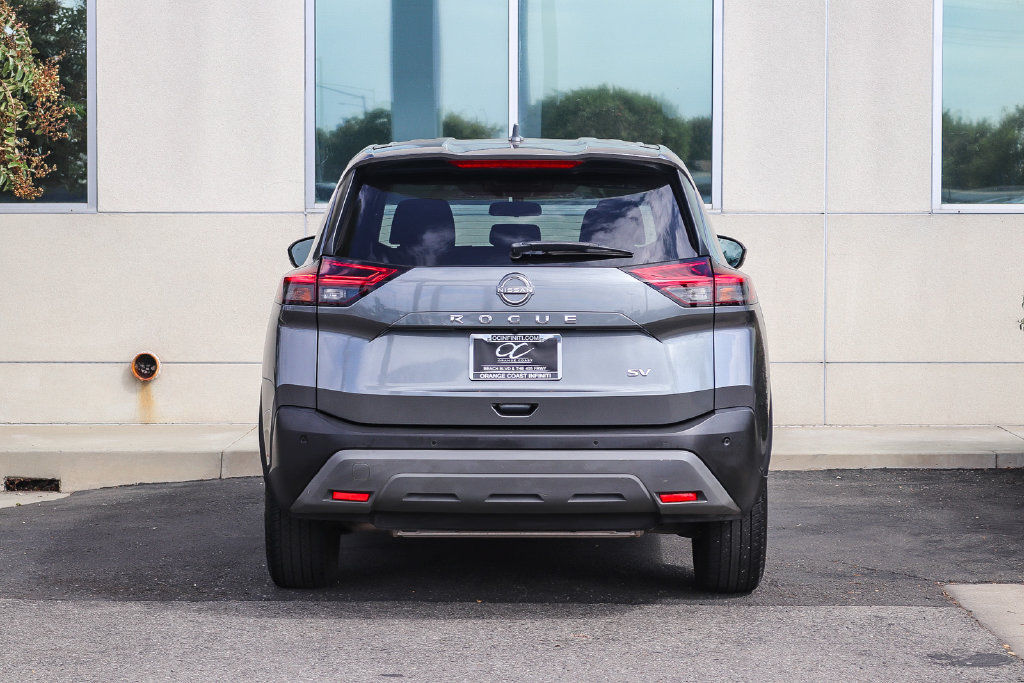 Used 2023 Nissan Rogue SV FWD image 7