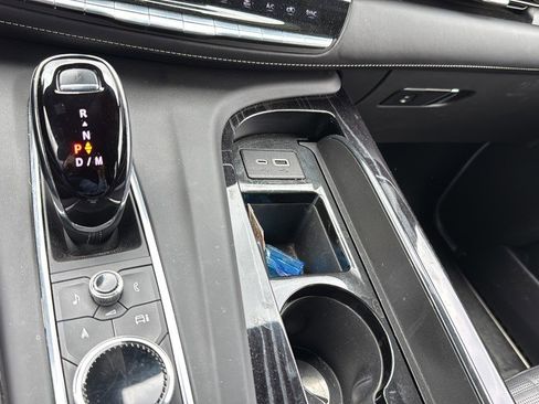 Certified 2023 Cadillac Escalade V w/ LPO, ONYX Package AWD/4WD image 22