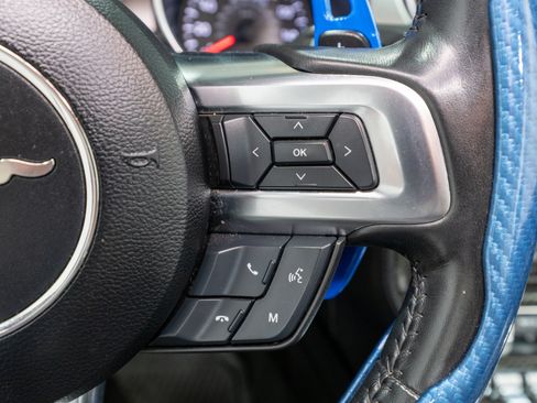 Used 2019 Ford Mustang Premium RWD image 26