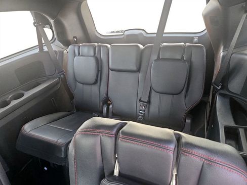 Used 2019 Dodge Grand Caravan GT image 32
