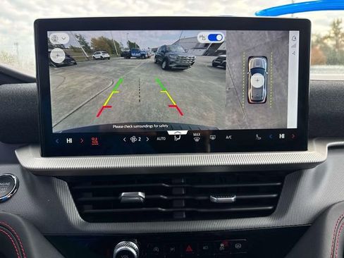 New 2026 Ford Explorer ST-Line w/ Premium Package image 28