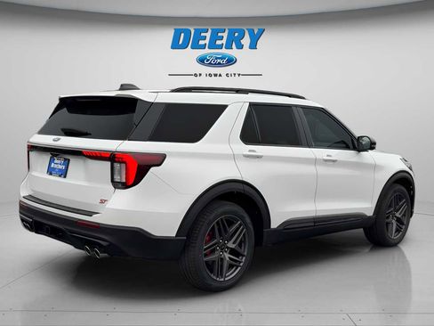 New 2026 Ford Explorer ST w/ Sun And Sound Package image 6