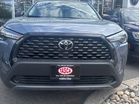 Used 2023 Toyota Corolla Cross L AWD/4WD image 1