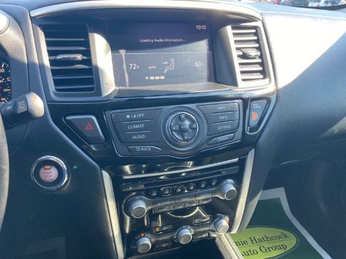 Used 2020 Nissan Pathfinder SV w/ Cargo Package image 21