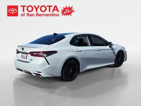 Certified 2022 Toyota Camry XSE w/ Blackout Package (TMS) image 5