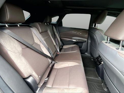 Used 2025 Lexus RX 450h AWD w/ Luxury Package image 20