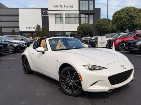 Certified 2025 MAZDA MX-5 Miata RF Grand Touring RWD image 8