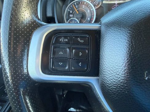 Used 2020 RAM 2500 Big Horn image 36