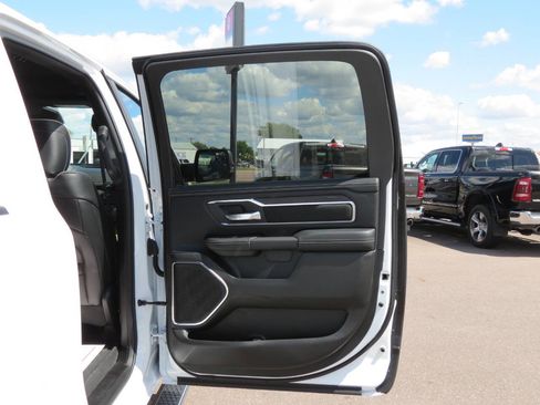 Used 2025 RAM 1500 Laramie w/ Sport Appearance Package AWD/4WD image 22