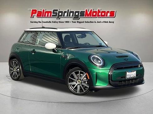 Used 2023 MINI Cooper SE image 1