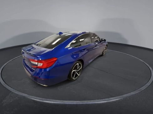 Used 2019 Honda Accord Sport image 8