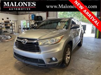 Used 2015 Toyota Highlander XLE image 1