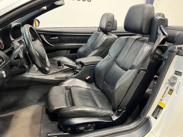 Used 2010 BMW M3 Convertible RWD image 22