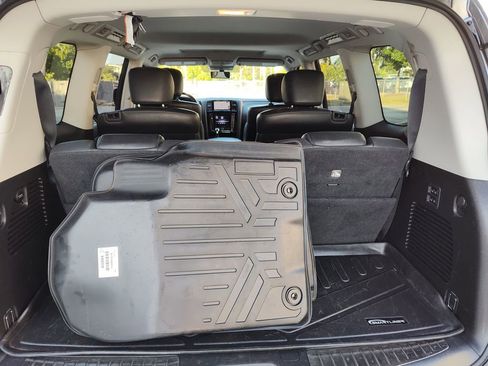 Used 2020 INFINITI QX80 Luxe w/ Proassist Package image 6
