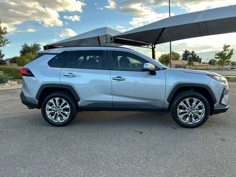 Used 2025 Toyota RAV4 XLE Premium image 11