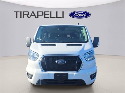 Used 2023 Ford Transit 350 XLT image 4