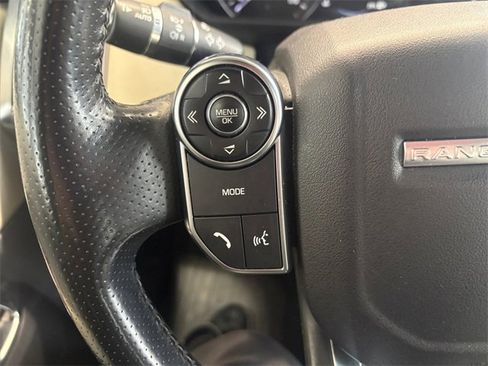Used 2017 Land Rover Range Rover Sport HSE image 22