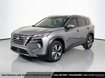 New 2025 Nissan Rogue SL