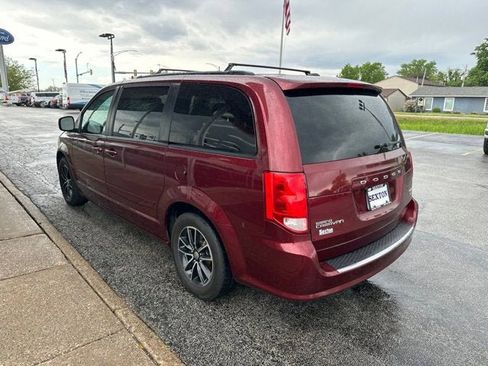 Used 2017 Dodge Grand Caravan GT FWD image 7